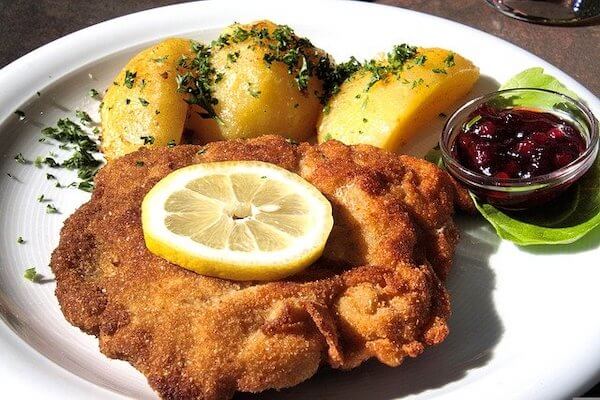 シュニッツェル (Schnitzel)